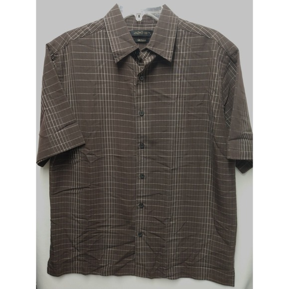 mens AXIST BUTTON UP, SHORT SLEEVE SHIRT, SIZE medi, SILK TOUCH, dress or casual - Picture 1 of 9